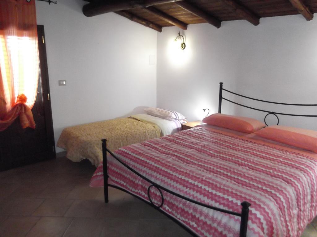 Casavacanzeinsicilia Etna Taormina Villa Piedimonte Etneo Buitenkant foto