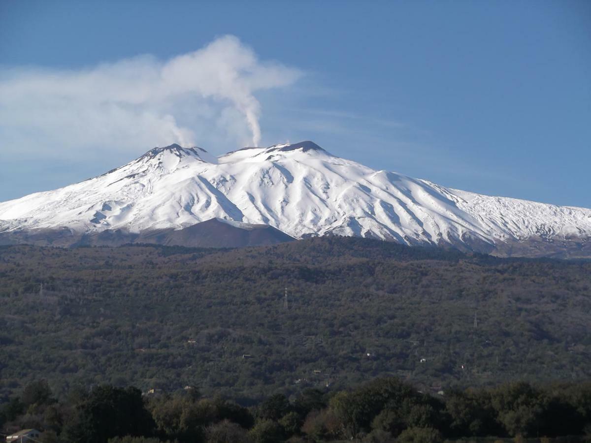 Casavacanzeinsicilia Etna Taormina Villa Piedimonte Etneo Buitenkant foto